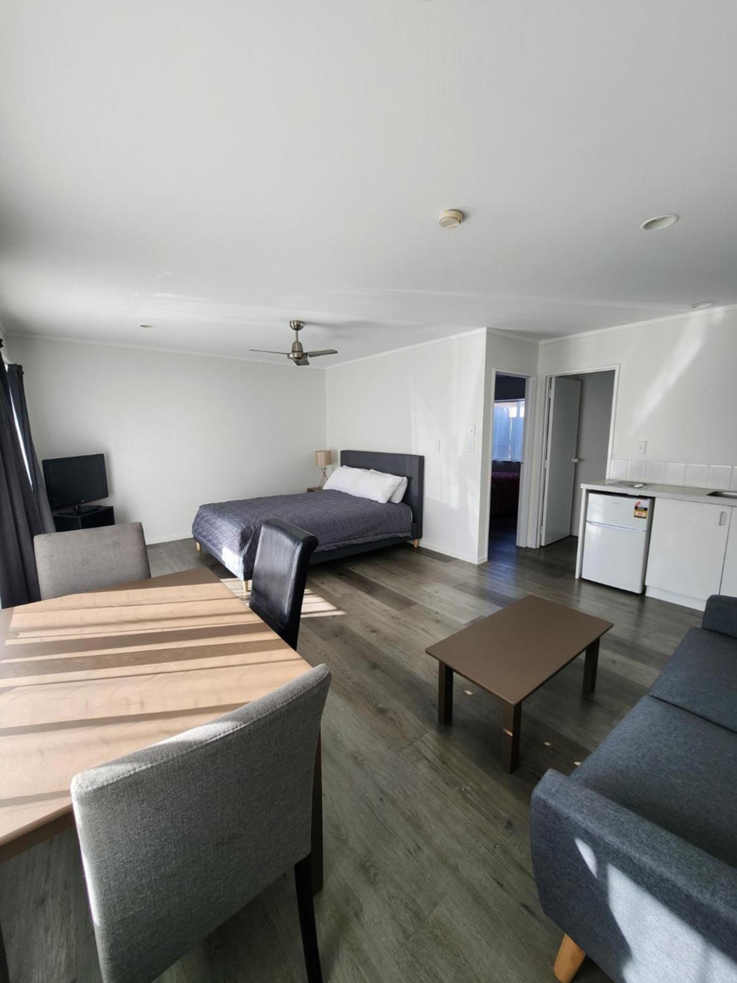 Gardena Court Motel Hamilton Zewnętrze zdjęcie